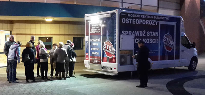Ilustracja do informacji: Skończyłeś 30. rok życia? 25 maja przyjedź do Mszanowa na bezpłatne badania: słuchu i w kierunku osteoporozy!