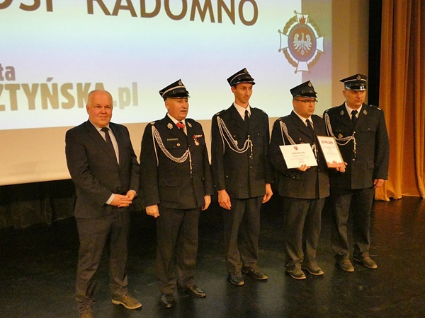 Ilustracja do informacji: Sukcesy w plebiscycie na Najpopularniejsze OSP. Radomno na podium w województwie i powiecie!