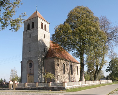 Ilustracja do informacji: Parafia pw. św. Jana Bosko w Gwiździnach