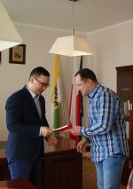 Miniatura zdjęcia: Kolejny krok, w drodze do wymiany ogrzewania w szkole w Gwiździnach