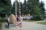 Miniatura zdjęcia: Skwer przy pomniku w Mszanowie nosi nazwę 2. Pułku Ułanów Grochowskich