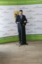Miniatura zdjęcia: Skwer przy pomniku w Mszanowie nosi nazwę 2. Pułku Ułanów Grochowskich
