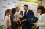 Miniatura zdjęcia: Nagrody i uznanie Wójta dla wybitnych uczniów