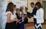 Miniatura zdjęcia: Nagrody i uznanie Wójta dla wybitnych uczniów