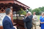 Miniatura zdjęcia: Lekarty. W geście wdzięczności za wspólne starania o wiatę 