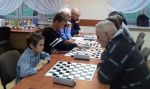 Miniatura zdjęcia: Jesienne spotkanie przy warcabach